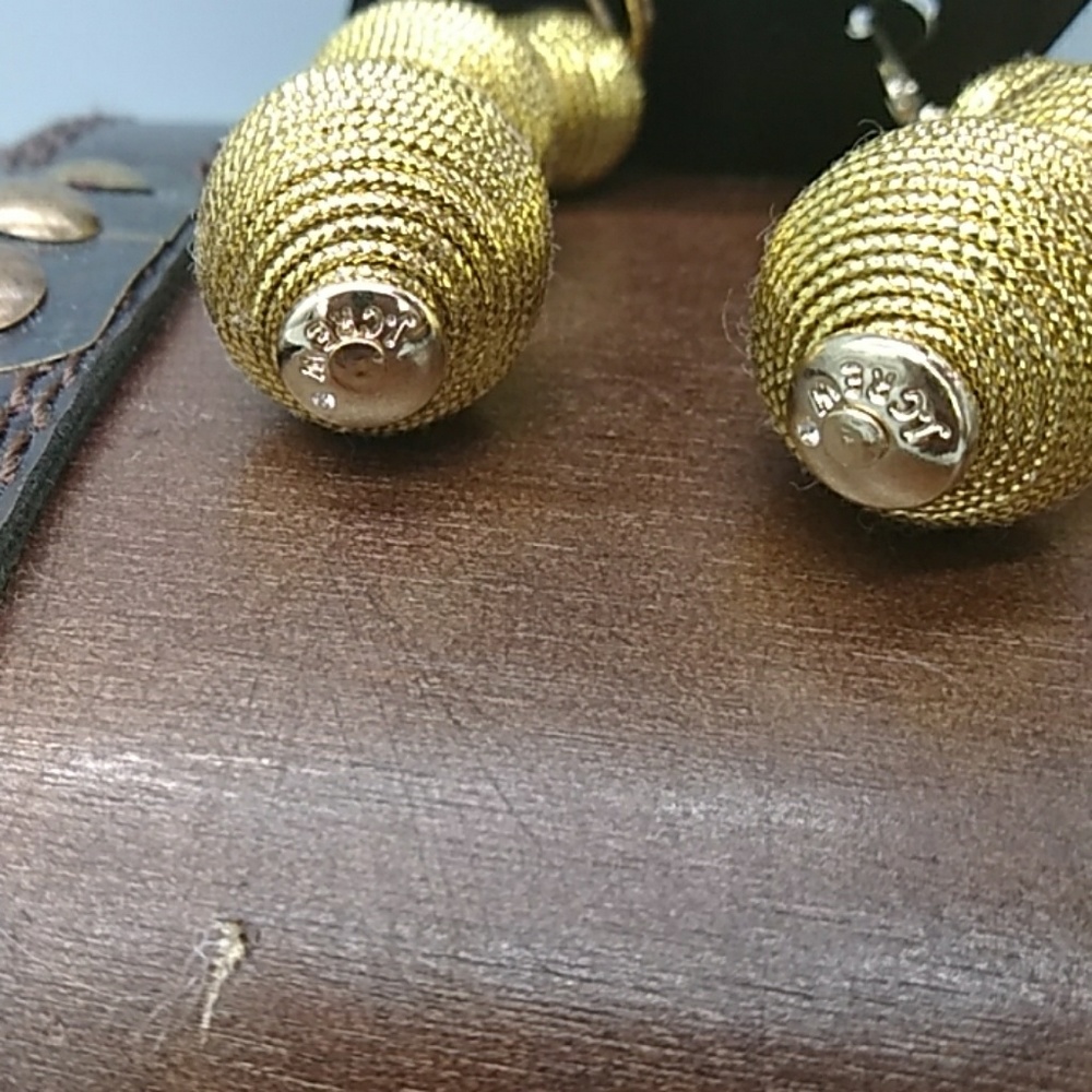 *FIRM* J. Crew Triple Lantern Gold Tone Earrings - Picture 6 of 8